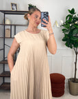 ROBE PLISSÉ - BEIGE